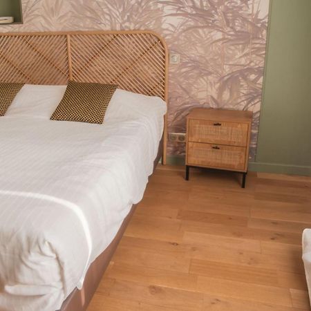 Les Galets Hotel Et B&B บ็องโดล ภายนอก รูปภาพ