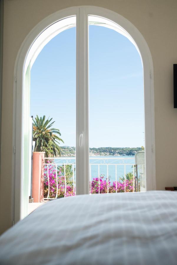 Les Galets Hotel Et B&B บ็องโดล ภายนอก รูปภาพ
