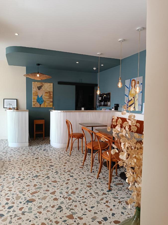 Les Galets Hotel Et B&B บ็องโดล ภายนอก รูปภาพ