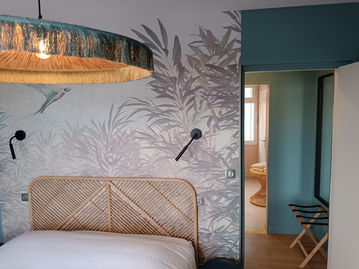 Les Galets Hotel Et B&B บ็องโดล ภายนอก รูปภาพ